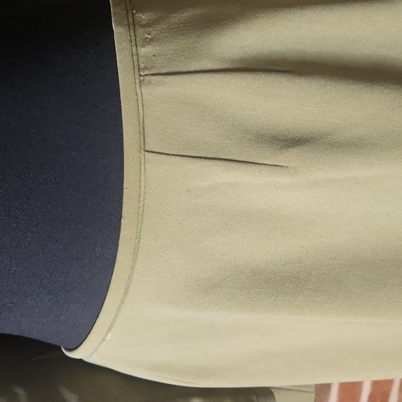 Vintage Kasper Olive Green Skirt Suit Set, Size 6 - Picture 4 of 12